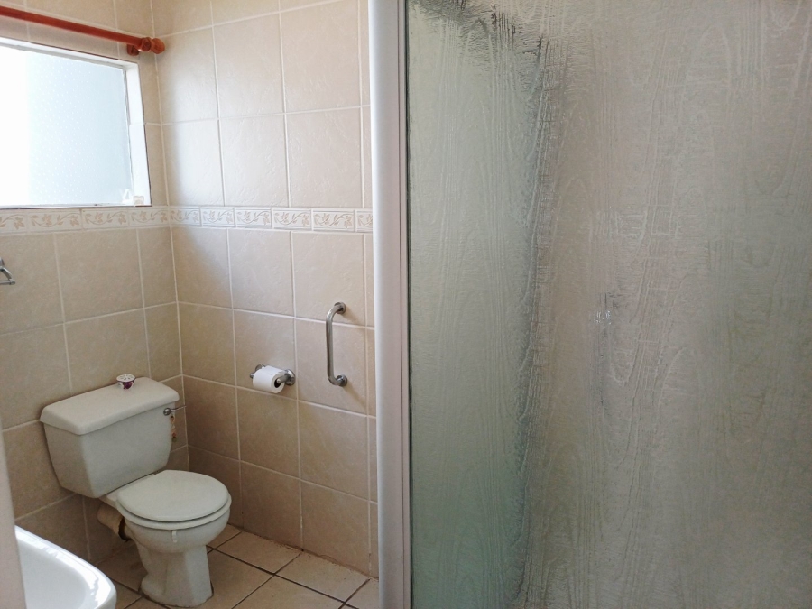 3 Bedroom Property for Sale in Langenhovenpark Free State